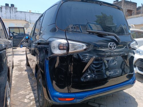 Foreign used Toyota Sienta Mombasa